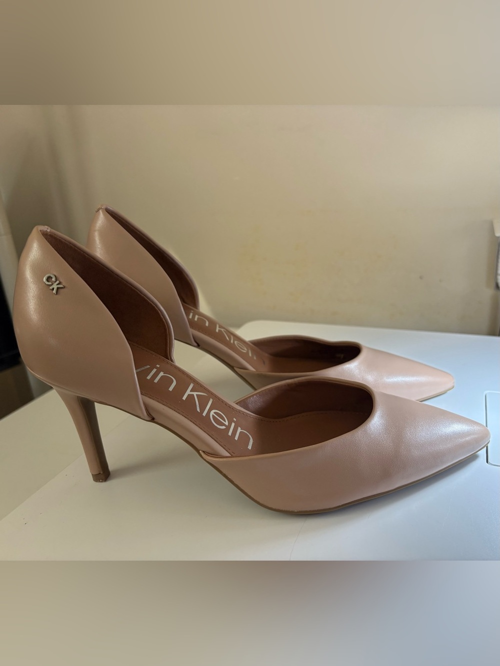Calvin Klein Women's Nude Pointed Gloria D'Orsay Stiletto Heel -Blush Tan Size 9